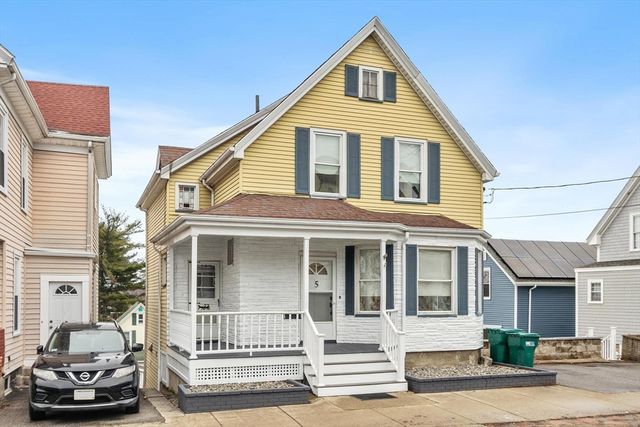 5 Rockingham St, Lynn, MA 01902