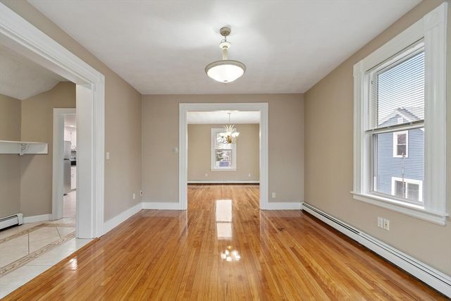 5 Rockingham St, Lynn, MA 01902