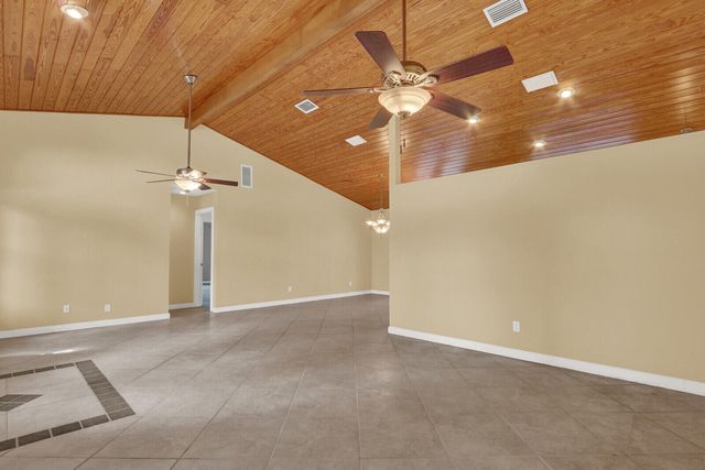 249 FAIRWAY W, Tequesta, FL 33469
