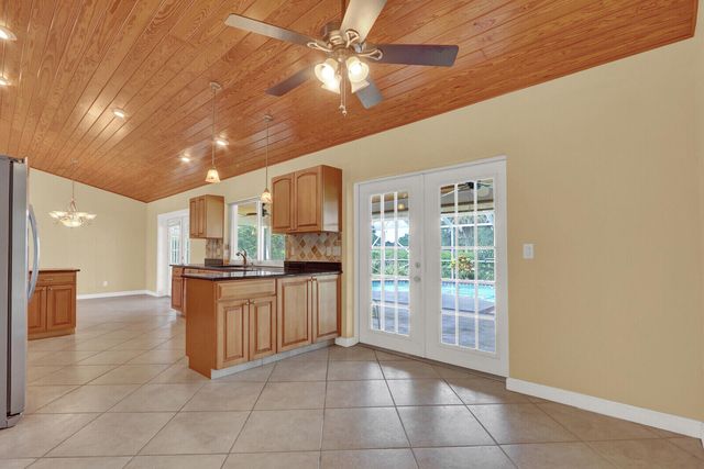 249 FAIRWAY W, Tequesta, FL 33469