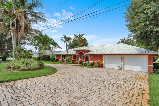249 FAIRWAY W, Tequesta, FL 33469