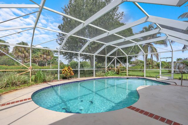 249 FAIRWAY W, Tequesta, FL 33469
