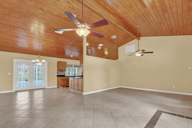 249 FAIRWAY W, Tequesta, FL 33469