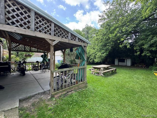 4640 Jackson Street, Dearborn Heights, MI 48125