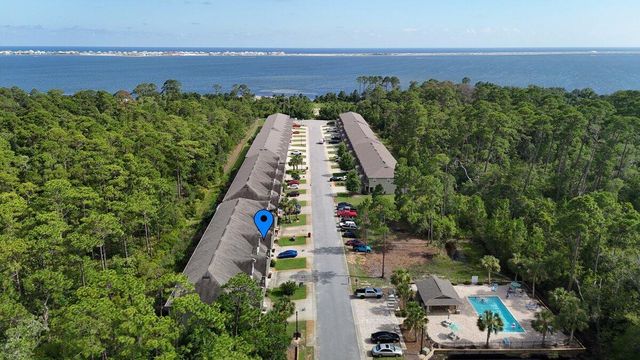 1762 Sound Haven Court, Navarre, FL 32566