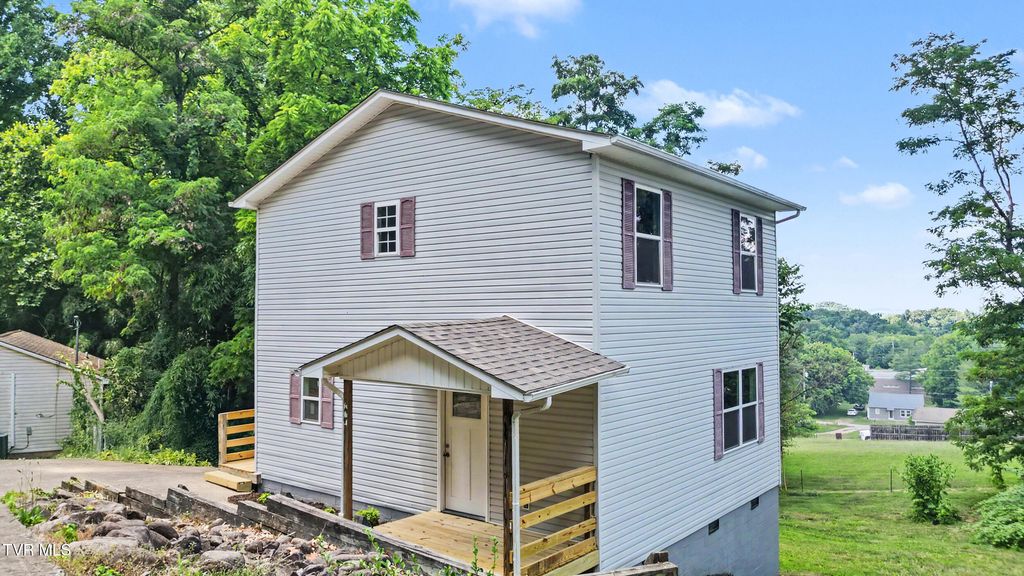 114 Robinson Street, Greeneville, TN 37743