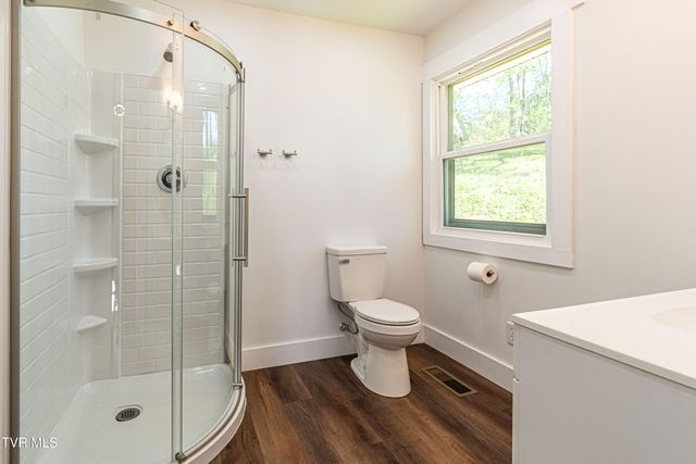 29344 Hillman Hwy Highway, Meadowview, VA 24361