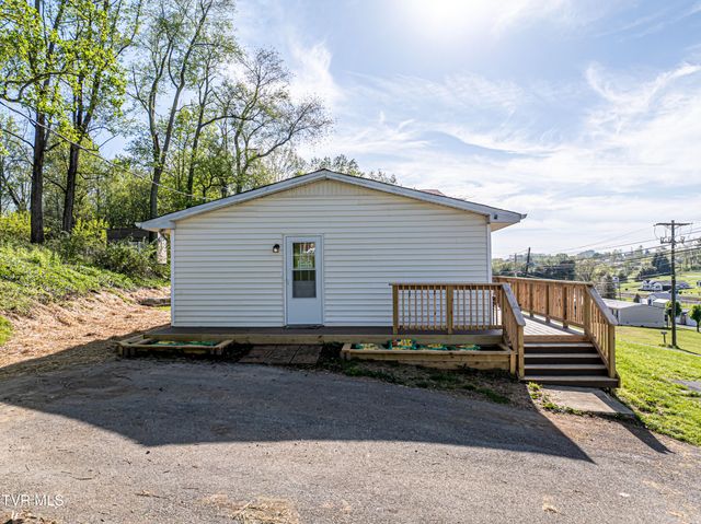 29344 Hillman Hwy Highway, Meadowview, VA 24361