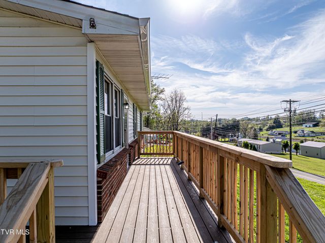29344 Hillman Hwy Highway, Meadowview, VA 24361