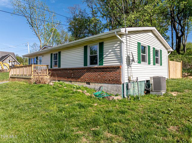 29344 Hillman Hwy Highway, Meadowview, VA 24361