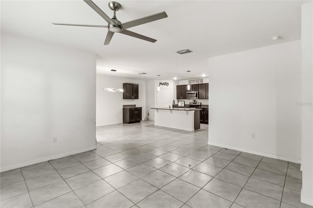 1702 JOHNSON POINTE DRIVE, Plant City, FL 33566