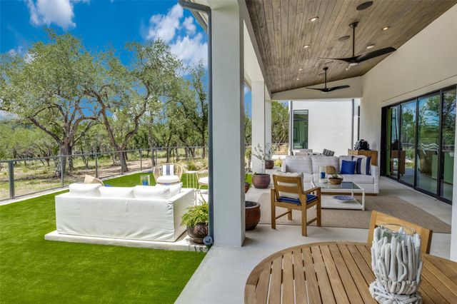 1958 Paradise Parkway, Canyon Lake, TX 78133