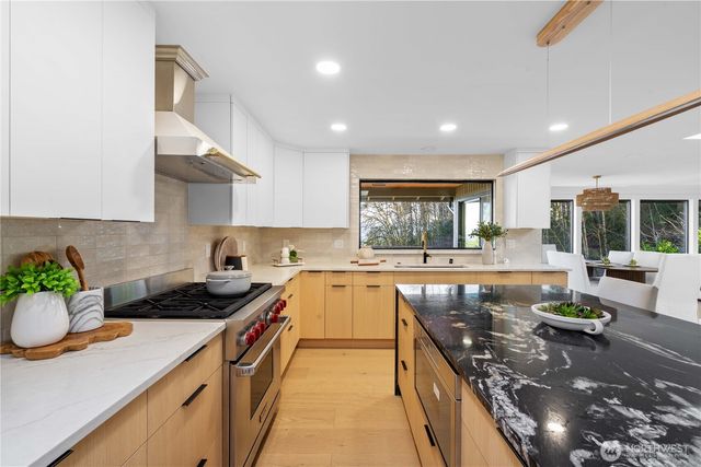 5019 157th Ave SE, Bellevue, WA 98006