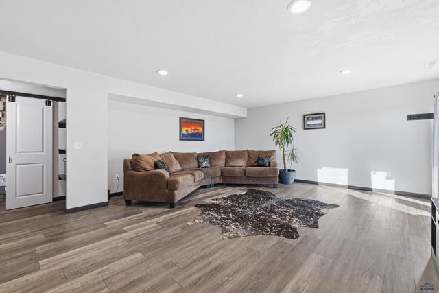 24008 BRIDLE RIDGE RD, Rapid City, SD 57701