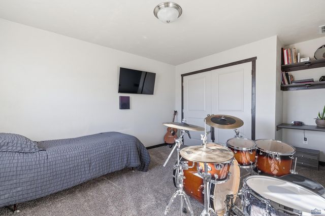 24008 BRIDLE RIDGE RD, Rapid City, SD 57701