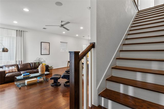 713 James Street, Houston, TX 77009