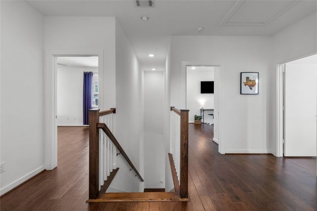 713 James Street, Houston, TX 77009