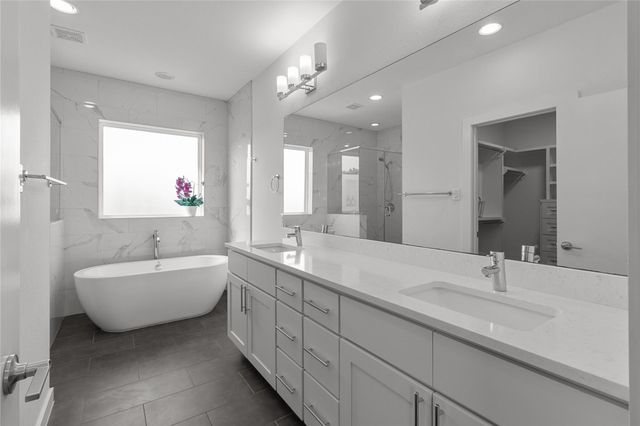 713 James Street, Houston, TX 77009