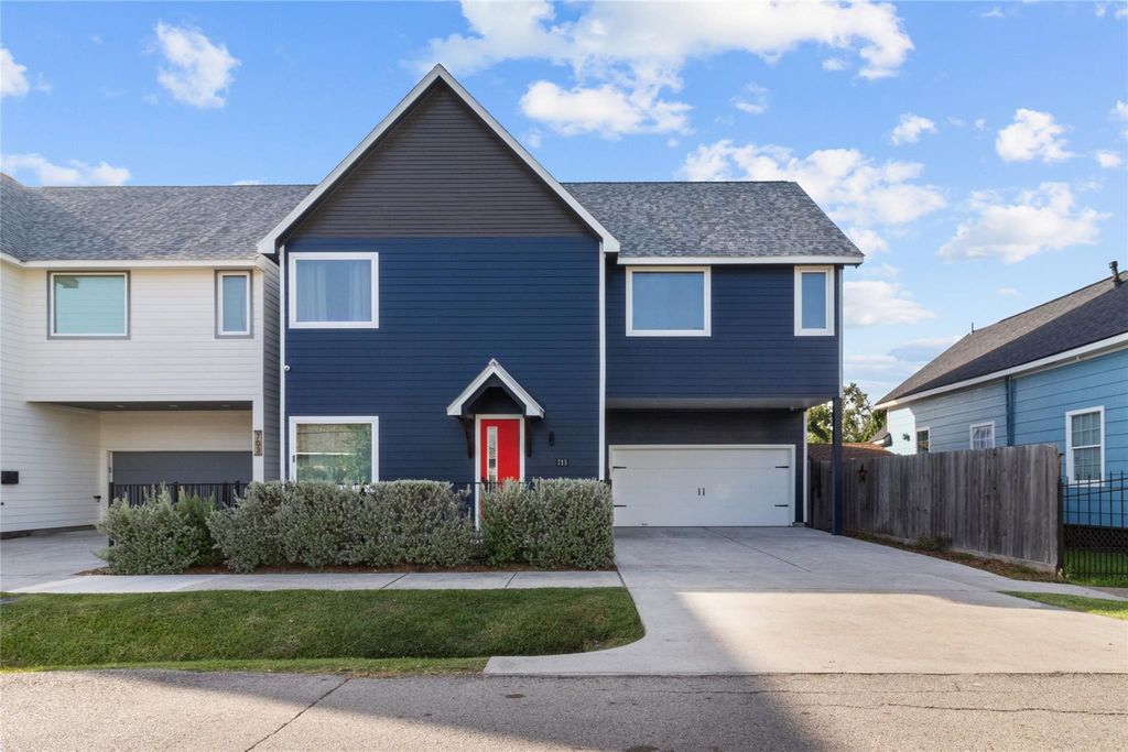 713 James Street, Houston, TX 77009