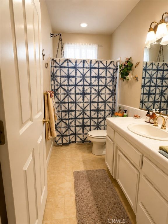 Image 13 of property listing at 651 Grafton Park, Chico, CA 95926