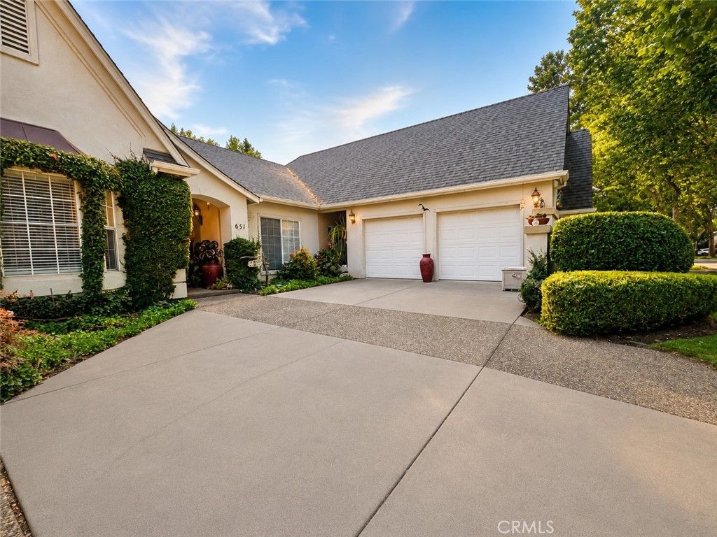 Image 2 of property listing at 651 Grafton Park, Chico, CA 95926