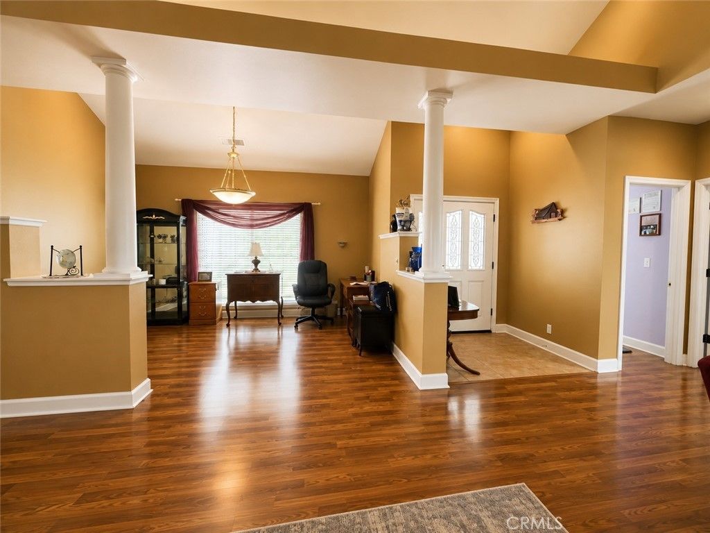 Image 4 of property listing at 651 Grafton Park, Chico, CA 95926