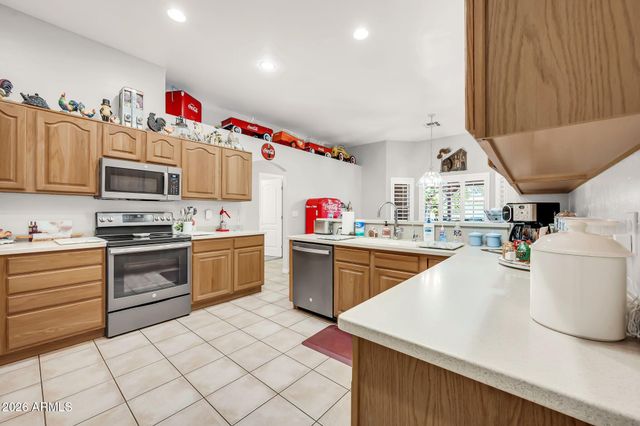 2141 E Melrose Street, Gilbert, AZ 85297