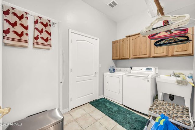 2141 E Melrose Street, Gilbert, AZ 85297