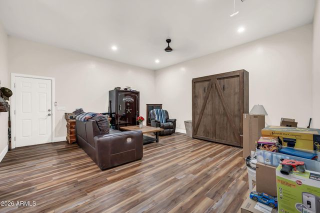 2141 E Melrose Street, Gilbert, AZ 85297