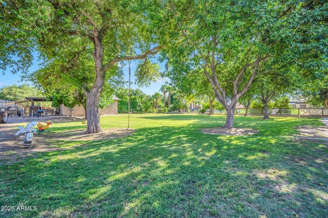 2141 E Melrose Street, Gilbert, AZ 85297