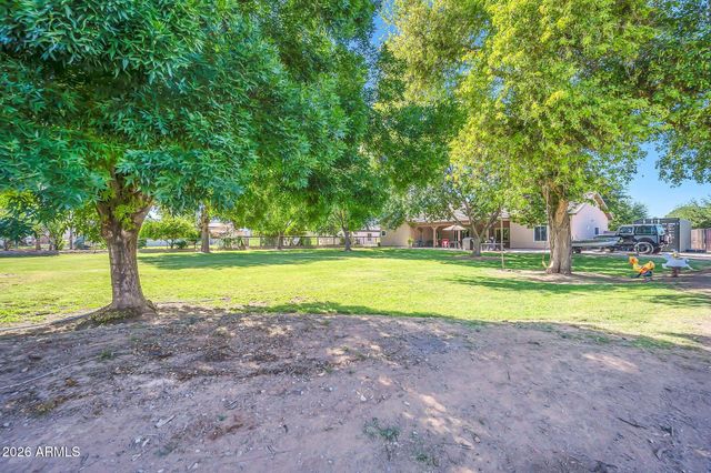 2141 E Melrose Street, Gilbert, AZ 85297