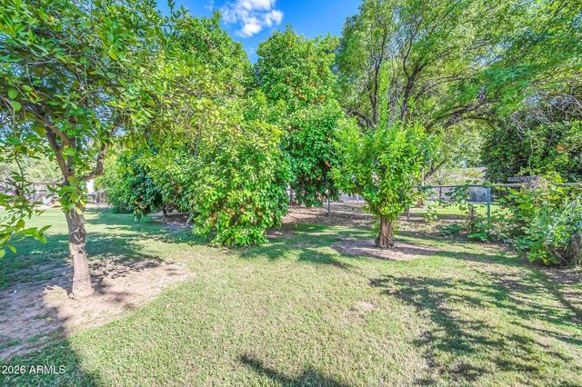 2141 E Melrose Street, Gilbert, AZ 85297