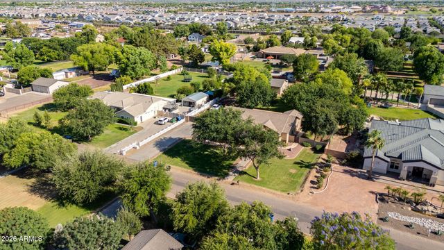 2141 E Melrose Street, Gilbert, AZ 85297