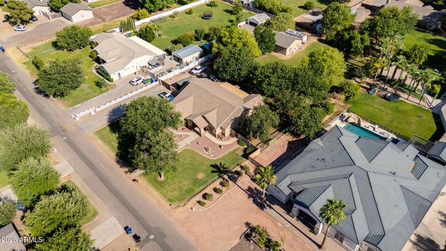 2141 E Melrose Street, Gilbert, AZ 85297