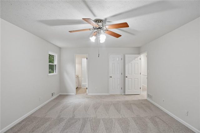 3839 Cotswold Drive SW, Lilburn, GA 30047