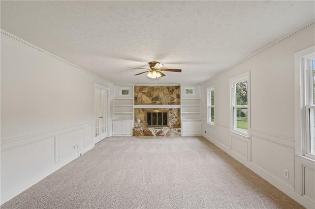 3839 Cotswold Drive SW, Lilburn, GA 30047