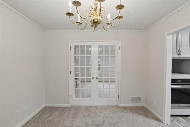 3839 Cotswold Drive SW, Lilburn, GA 30047