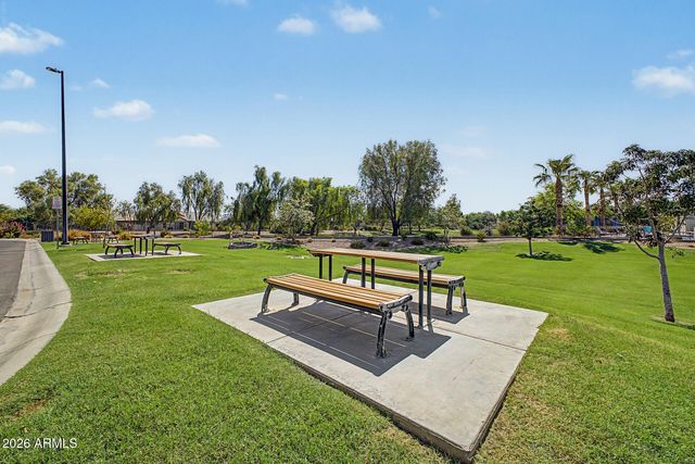 753 E ROJO Way 102, Gilbert, AZ 85297