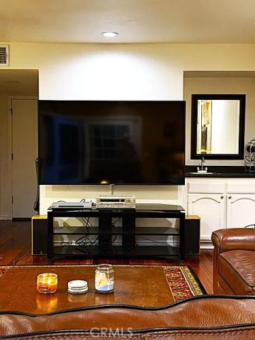 7 Carob, Newbury Park, CA 91320