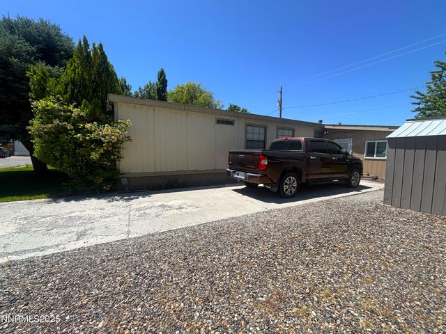 218 & 220 Middlegate Drive, Battle Mountain, NV 89820