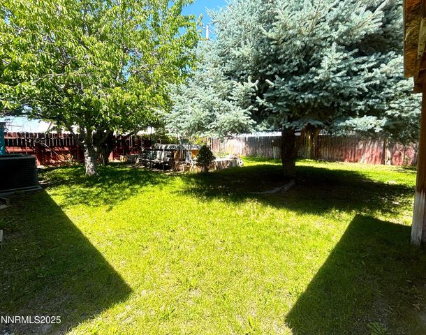 218 & 220 Middlegate Drive, Battle Mountain, NV 89820