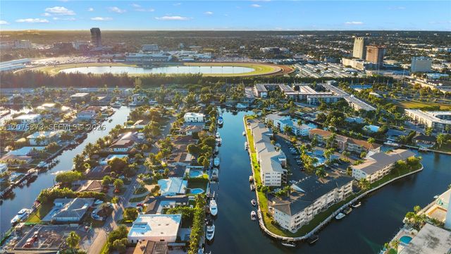 455 Paradise Isle Blvd 402, Hallandale Beach, FL 33009