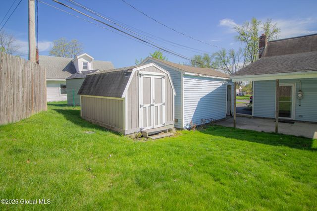 7 David Road, Colonie, NY 12110