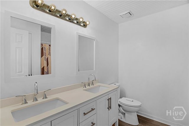 12 E Red Fox Court, Midway, GA 31320