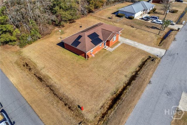 12 E Red Fox Court, Midway, GA 31320