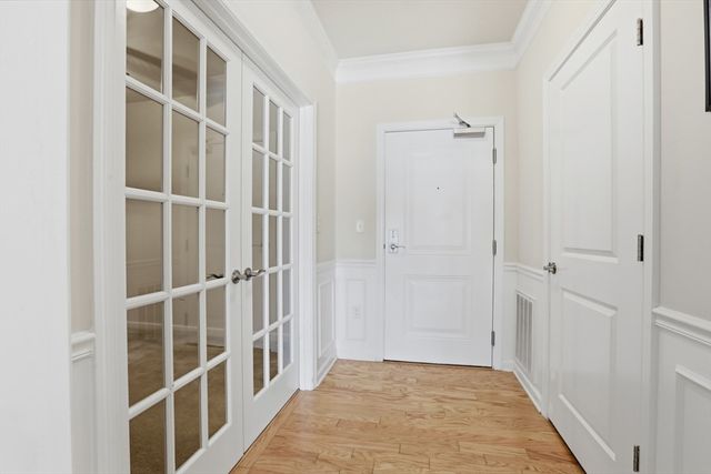 2 Francis Dr 405, Andover, MA 01810