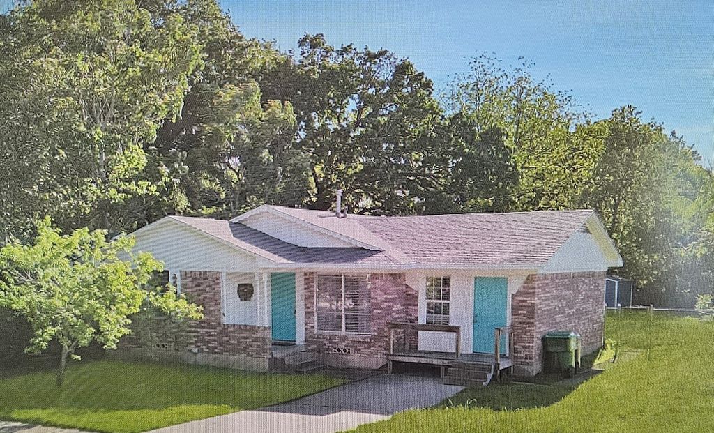 2017 Shawnee Street, Denton, TX 76209