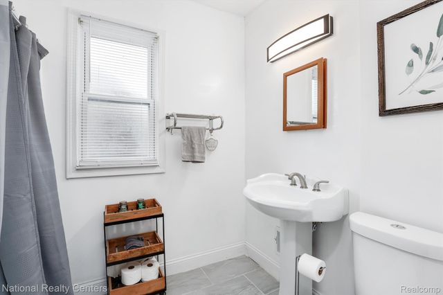 295 Eastlawn Street, Detroit, MI 48215