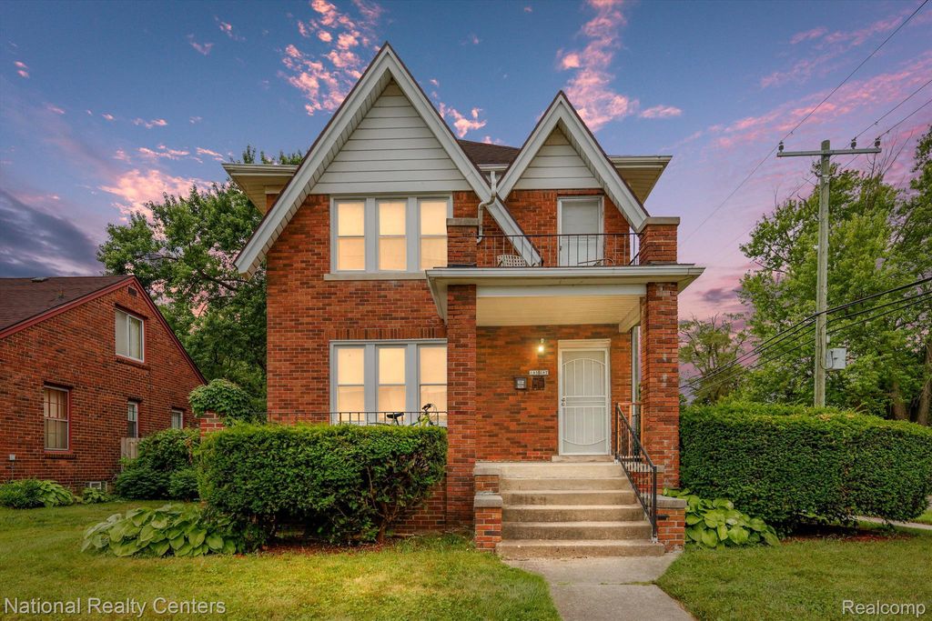 295 Eastlawn Street, Detroit, MI 48215