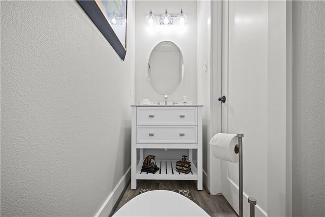 60 Magnolia, Rockport, TX 78382